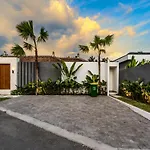 Villa Mandarine By Balisuperhost